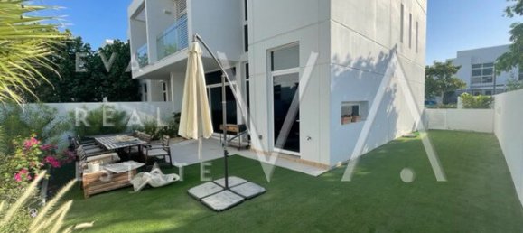 3 Schlafzimmer Stadthaus in Dubai, UAE, Nr. 102803 2