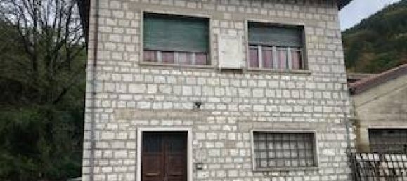 2-salle Entrepôt à Cantiano, Italy No. 152202 53