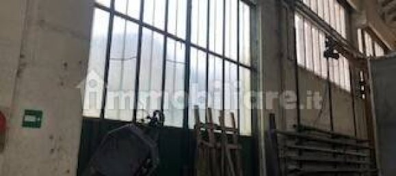 2-salle Entrepôt à Cantiano, Italy No. 152202 8