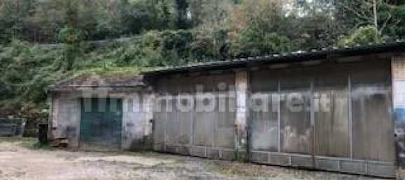 2-salle Entrepôt à Cantiano, Italy No. 152202 11