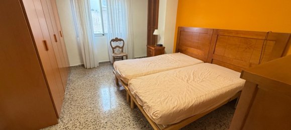 4 bedrooms Apartment in Alicante, Spain No. 105463 9