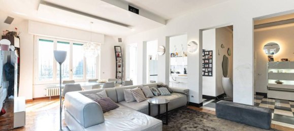 Apartamento de 5 habitaciónes en Mariano Comense, Italy No. 38115 118