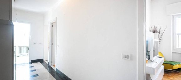 Apartamento de 5 habitaciónes en Mariano Comense, Italy No. 38115 32