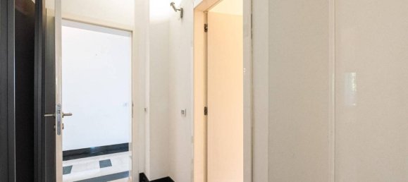 Apartamento de 5 habitaciónes en Mariano Comense, Italy No. 38115 19