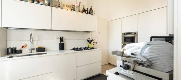 Apartamento de 5 habitaciónes en Mariano Comense, Italy No. 38115 92