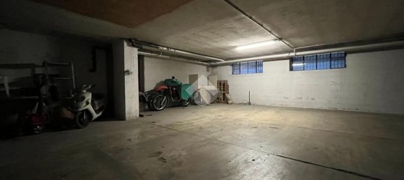 315m² Warehouse in Bergamo, Italy No. 184168 19