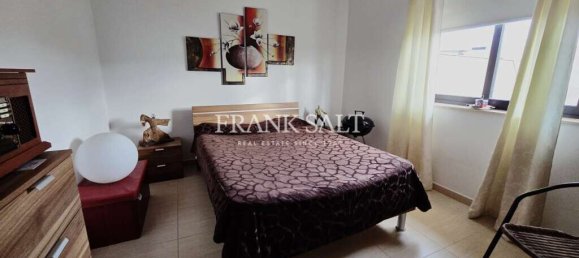 2 bedrooms Penthouse in Saint Paul's Bay, Malta No. 2439 9