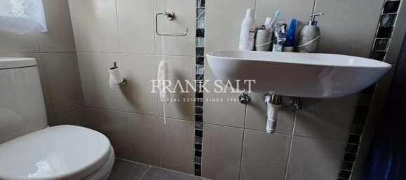 2 bedrooms Penthouse in Saint Paul's Bay, Malta No. 2439 11