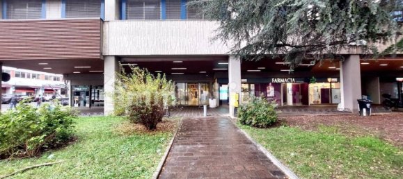 114m² Commercial property in Reggio Emilia, Italy No. 316987 6