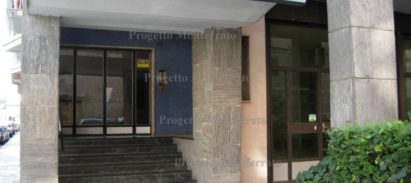 4 Schlafzimmer Wohnung in Casale Monferrato, Italy, Nr. 355524 2