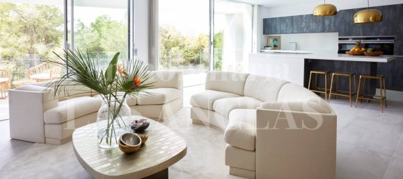 Casa de 5 dormitorios en Santa Eulalia Del Rio, Spain No. 177425 3