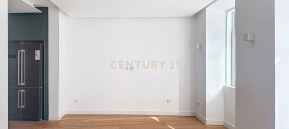 Дуплекс с 4 спальнями в Лиссабон, Португалия № 96622 23