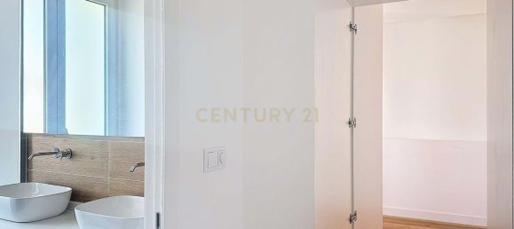 Дуплекс с 4 спальнями в Лиссабон, Португалия № 96622 5