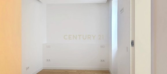 Дуплекс с 4 спальнями в Лиссабон, Португалия № 96622 9