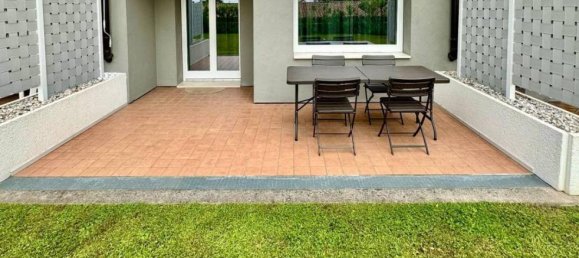 3-salle Appartement à Soiano del Lago, Italy No. 30955 17