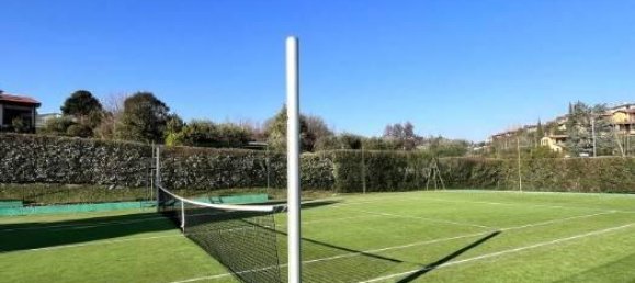 3-salle Appartement à Soiano del Lago, Italy No. 30955 16