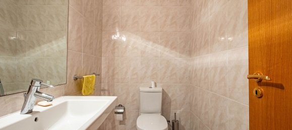 4 chambres Maison à Senhora da Hora, Portugal No. 139118 37