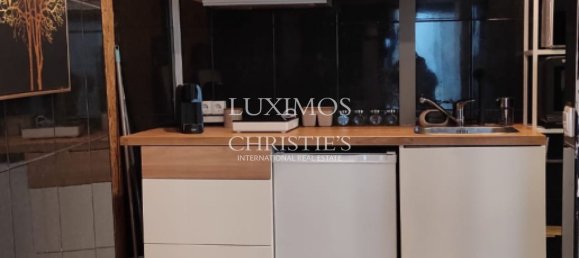 79m² Building in Porto, Portugal No. 111144 3