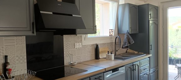 4 bedrooms Villa in Nyons, France No. 287564 3