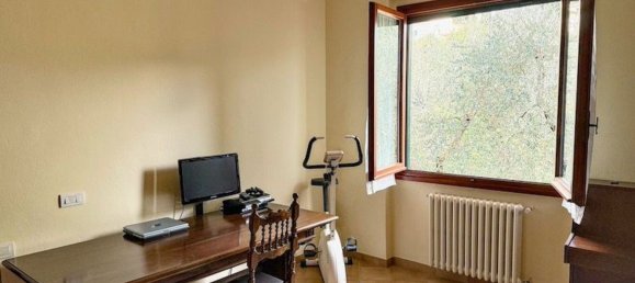 Вилла с 14 спальнями в Фьезоле, Италия № 381966 12