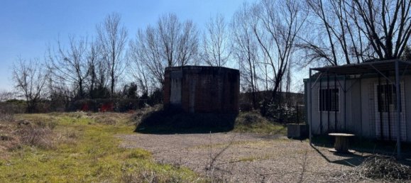 Земельный участок 9901м² в Фаэнца, Италия № 270859 3