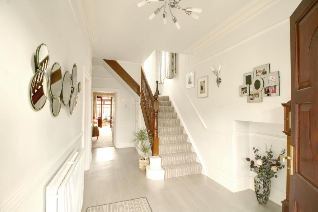 Casa de 4 dormitorios en Orpington, United Kingdom No. 13405