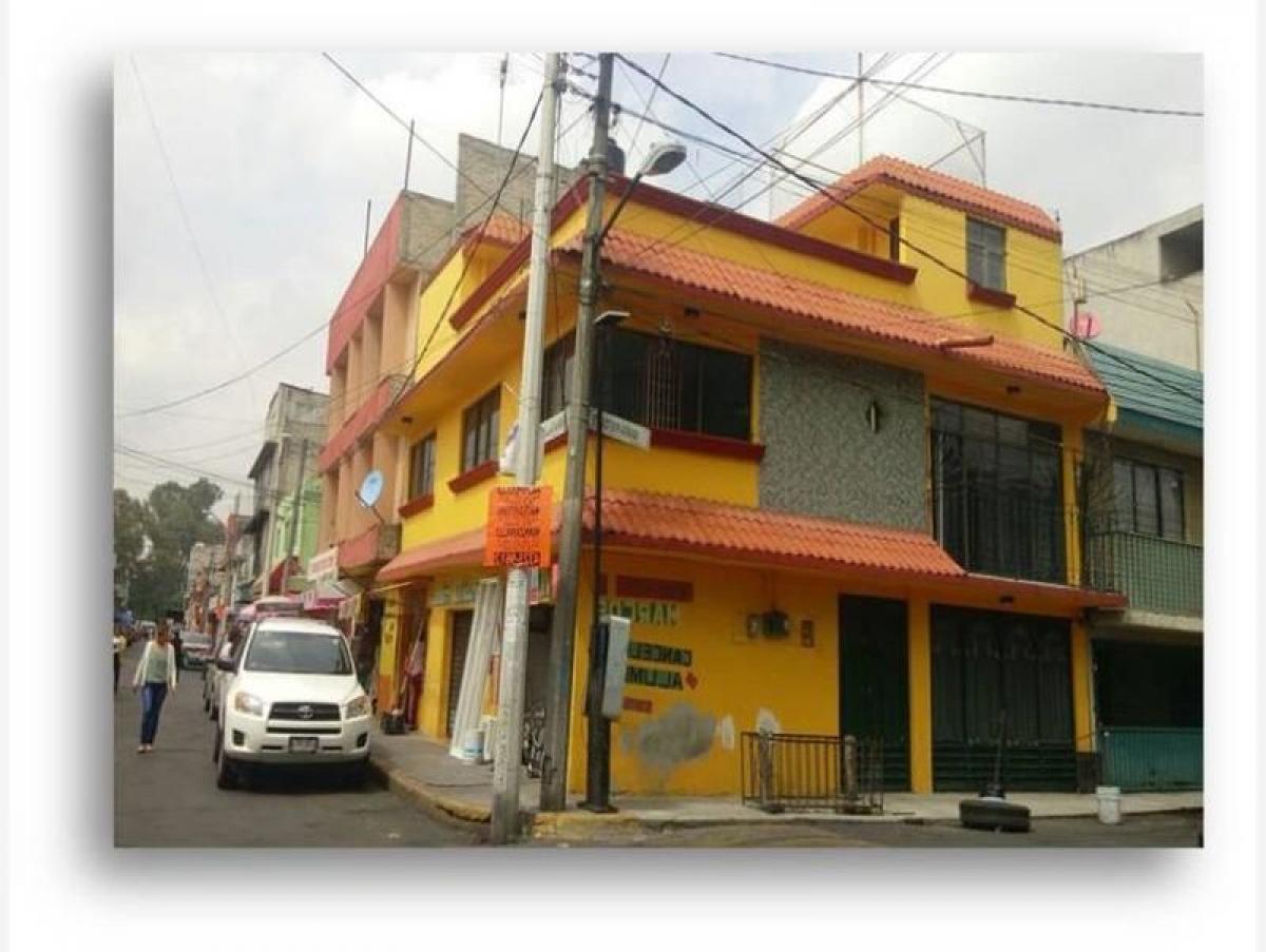 4 bedrooms House in Mexicali, Mexico No. 175892