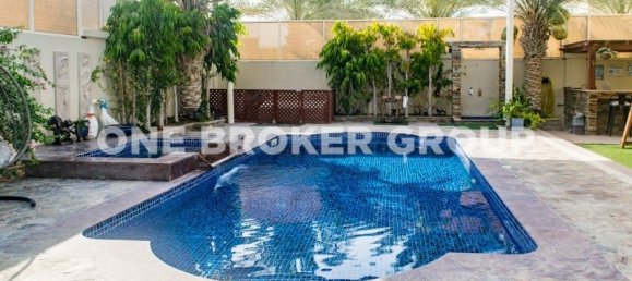 5 Schlafzimmer Villa in Jumeirah Park, UAE, Nr. 1194 12