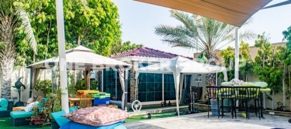 5 Schlafzimmer Villa in Jumeirah Park, UAE, Nr. 1194 3