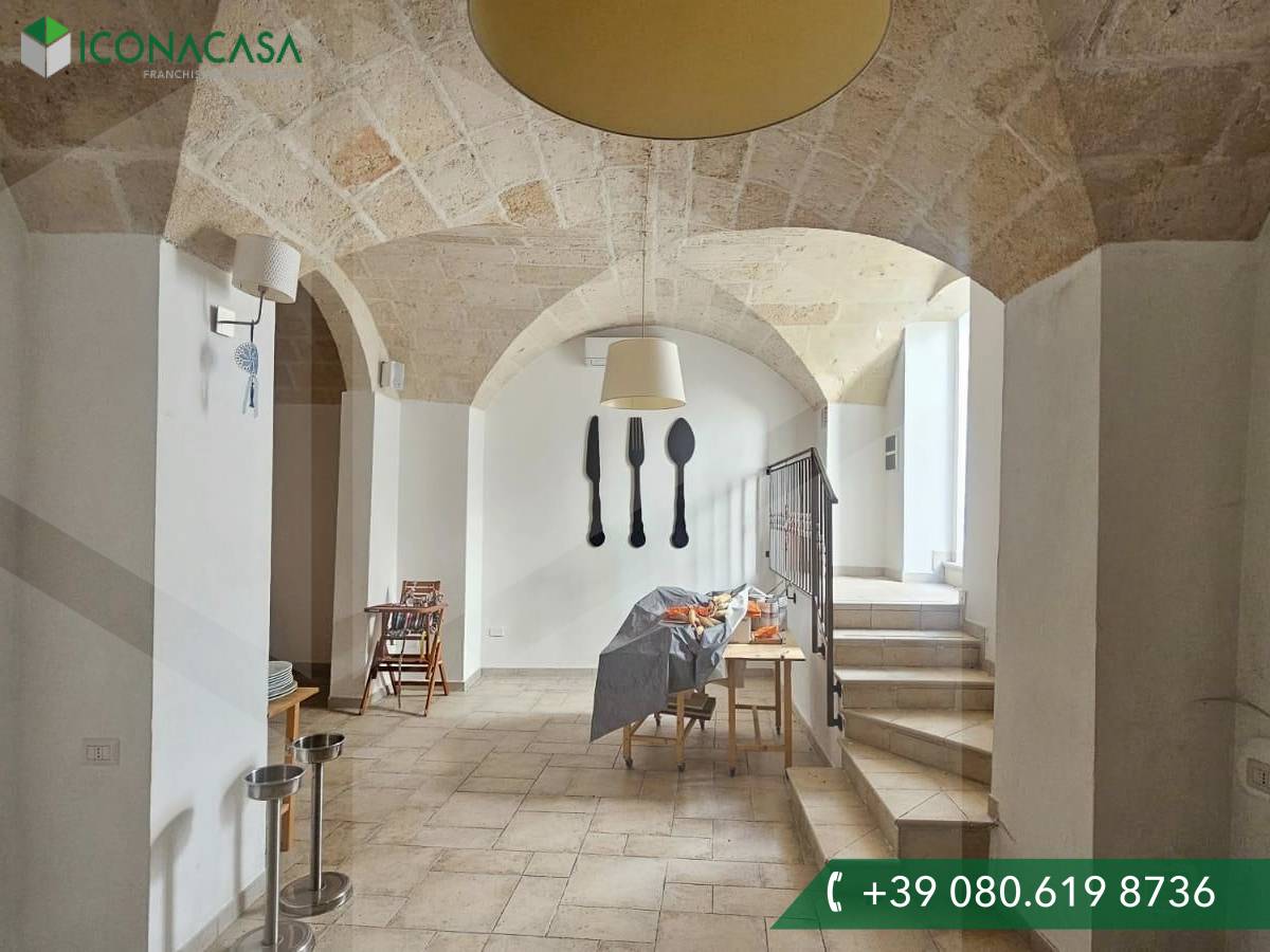 Коммерческая недвижимость с 10 комнатами в Криспьяно, Италия № 27673