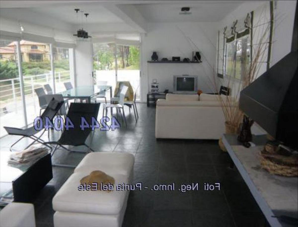 3 chambres Maison à Maldonado, Uruguay No. 9074