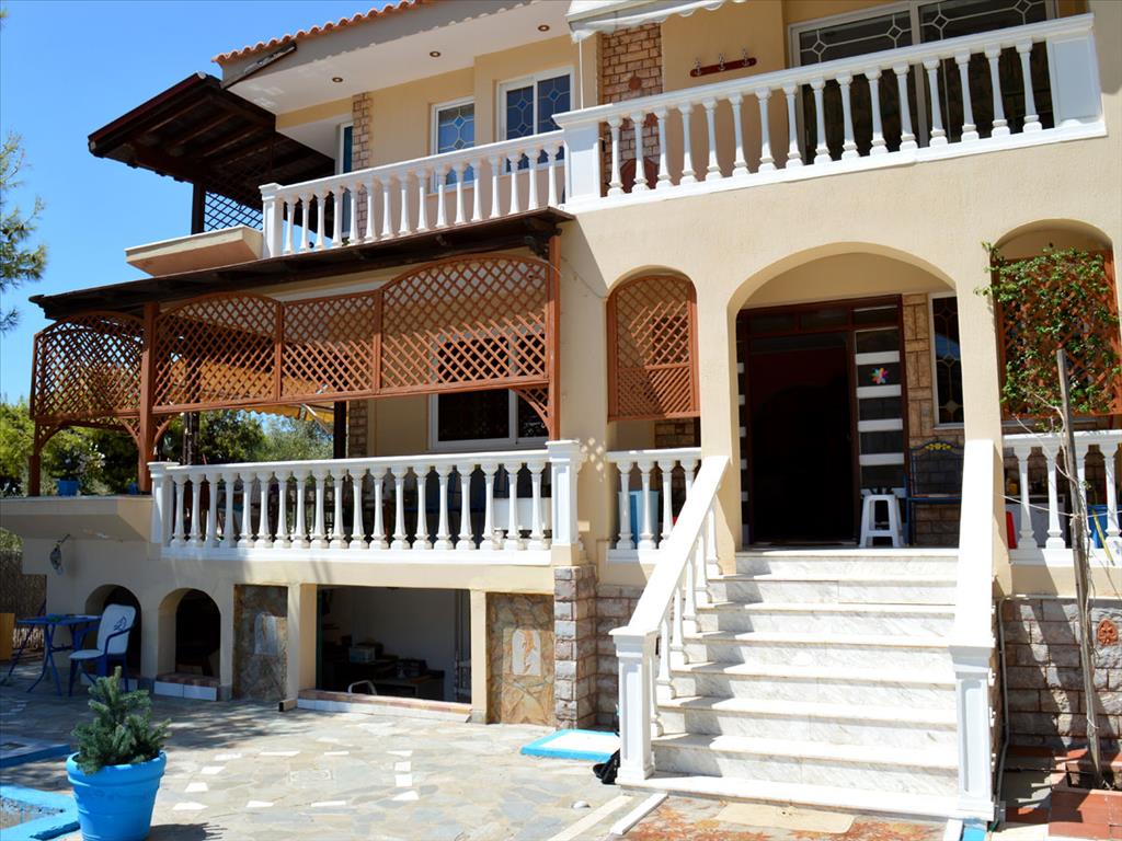 3 bedrooms Villa in Vari, Greece No. 6980
