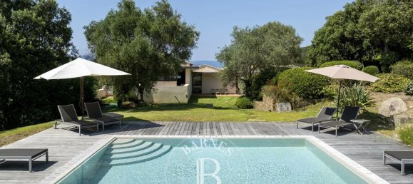 Вилла с 11 комнатами в Коти-Кьявари, Франция № 213879 20