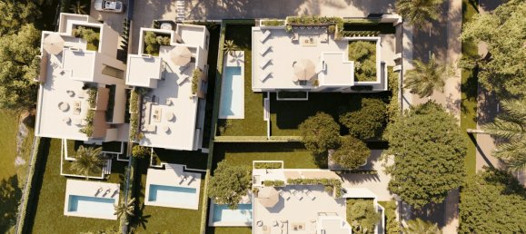 4 bedrooms Villa in Marbella, Spain No. 16308 20