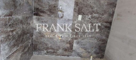 3 bedrooms Penthouse in Gzira, Malta No. 445 7