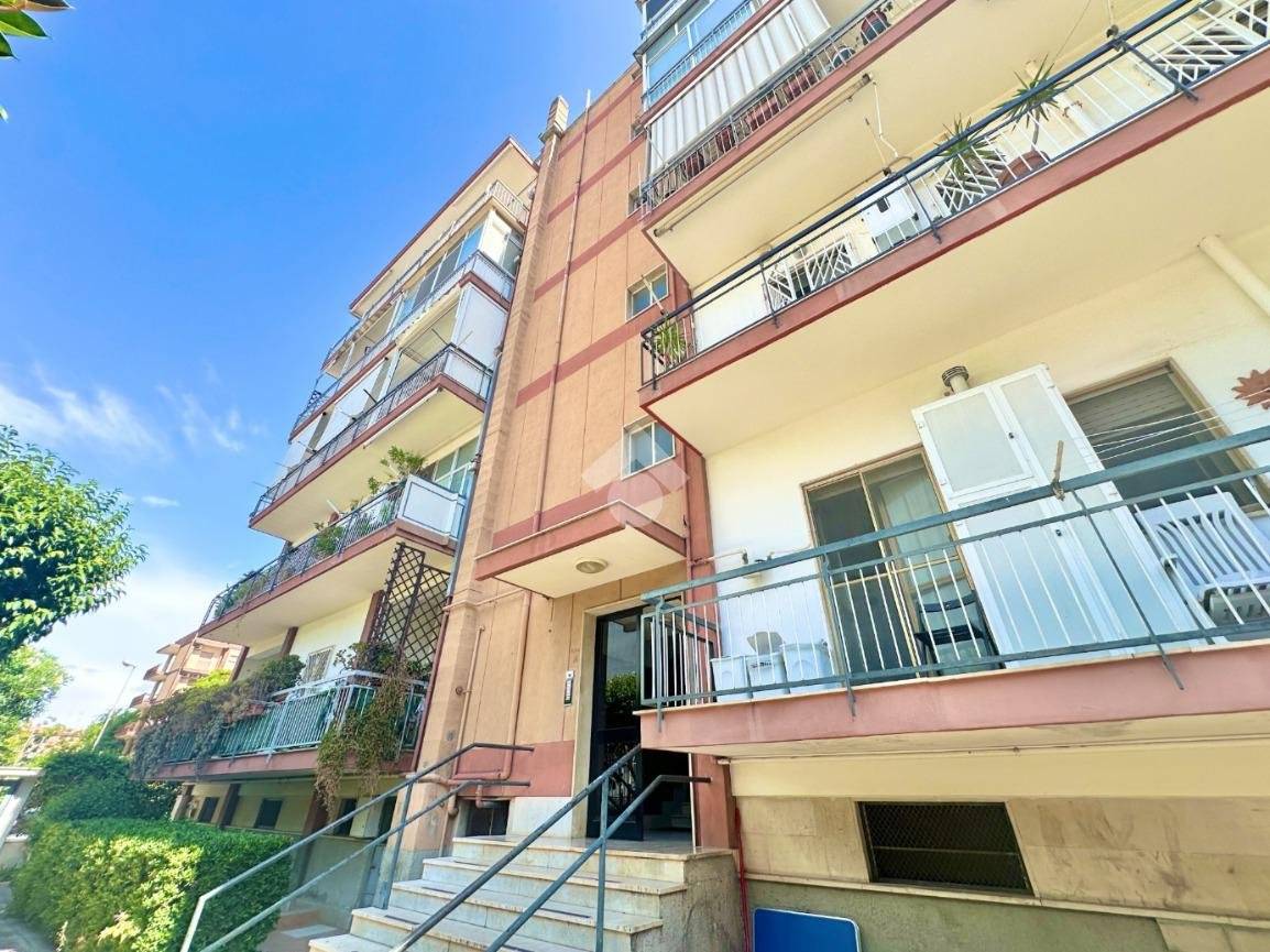 3 chambres Appartement à Bari, Italy No. 290981