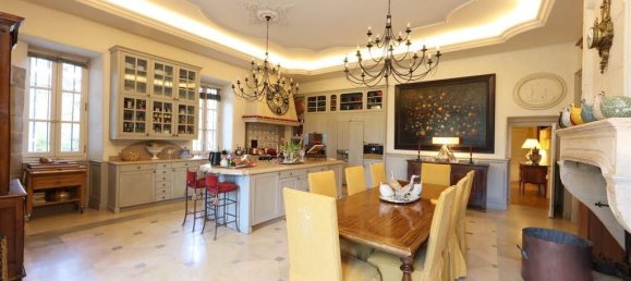 Замки и поместья с 16 спальнями в Дувен, Франция № 62552 8