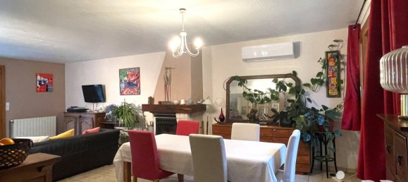 Casa de 2 dormitorios en Ouerre, France No. 56305 2