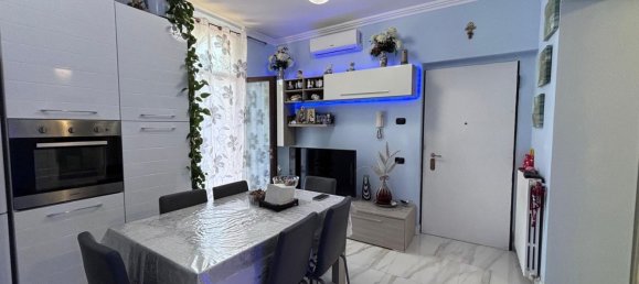 3 bedrooms Apartment in Muggiò, Italy No. 361161 7