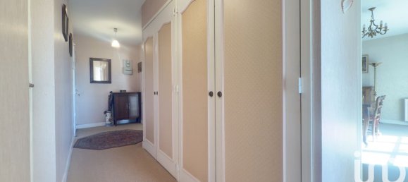 3 bedrooms Apartment in Reims, France No. 209513 21