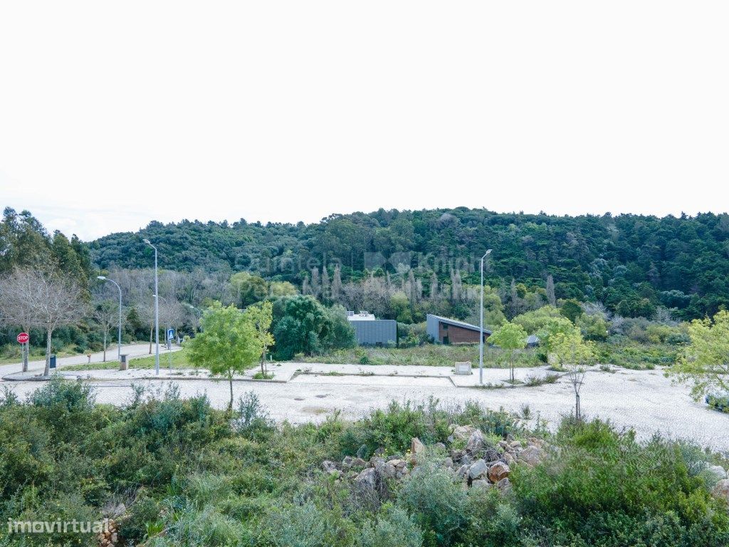 1101m² Land in Sintra, Portugal No. 122471