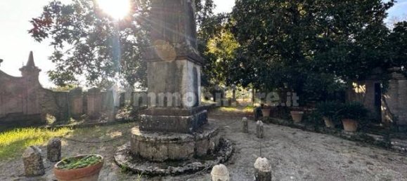 6 bedrooms Villa in Perugia, Italy No. 302595 26