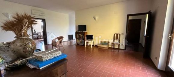 6 bedrooms Villa in Perugia, Italy No. 302595 17