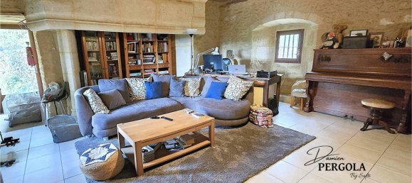 3 bedrooms House in Auriac-du-Perigord, France No. 358049 8