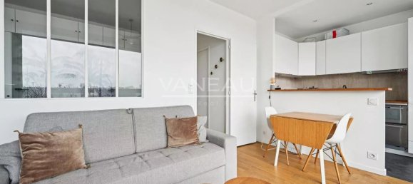 1 bedroom Apartment in Paris, France No. 141025 3