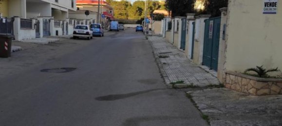  مرآب في Gallipoli, Italy 25متر مربع رقم 236514 4