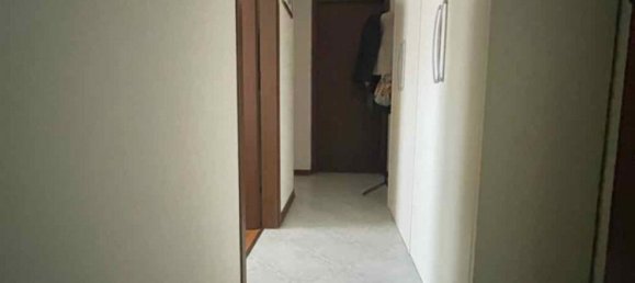 4 Schlafzimmer Doppelhaus in Pordenone, Italy, Nr. 378994 9