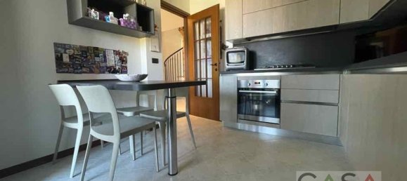 4 Schlafzimmer Doppelhaus in Pordenone, Italy, Nr. 378994 7