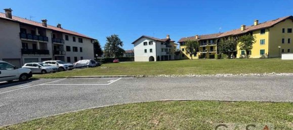 4 Schlafzimmer Doppelhaus in Pordenone, Italy, Nr. 378994 22