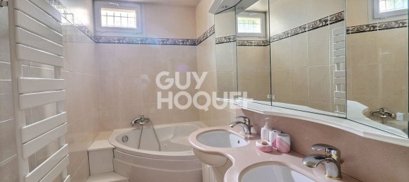 4 chambres Maison à Aubervilliers, France No. 185383 9